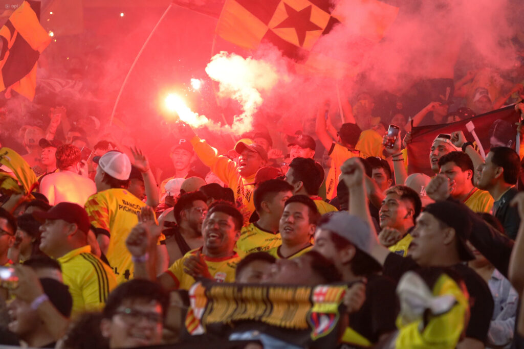 Aficionados en el estadio