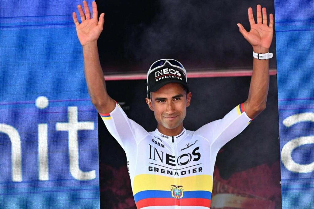 Imagen del ciclista ecuatoriano en el Giro de Italia 2024.