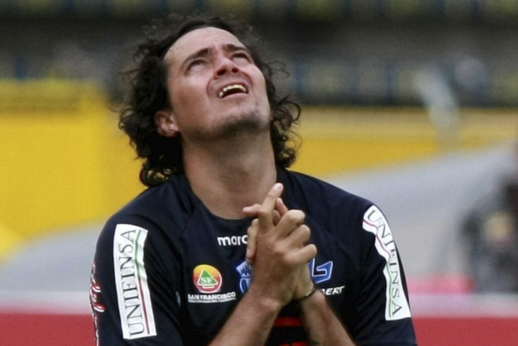 Jaime Iván Kaviedes con la camiseta de Macará en 2010. Foto: Archivo histórico EL COMERCIO.