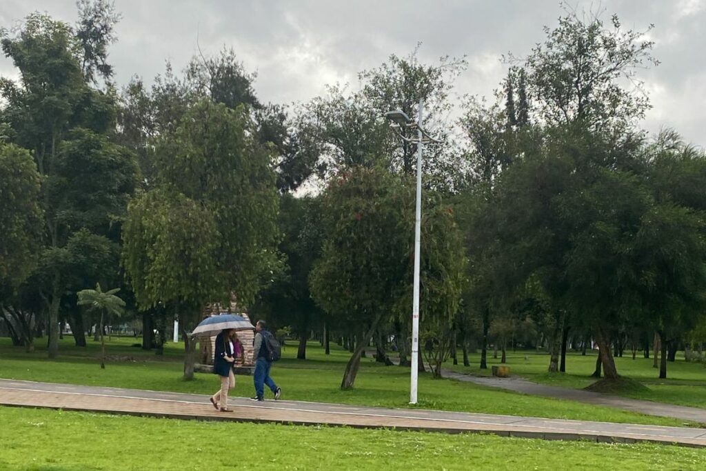 Las lluvias han estado presentes en los últimos días en Quito.