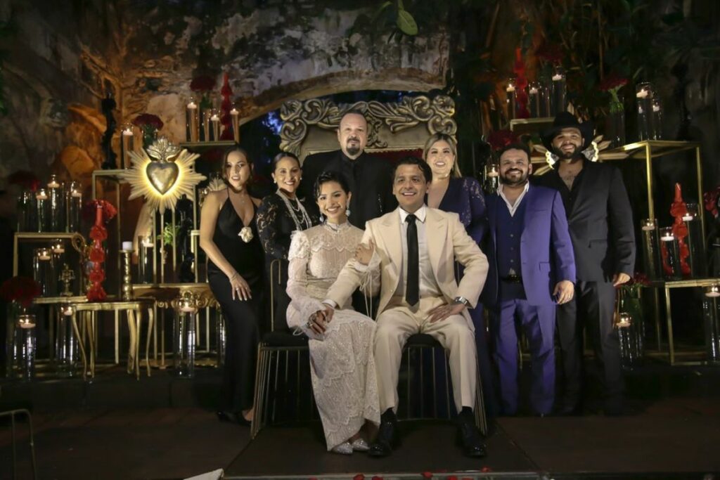 Imagen de la boda de Christian Nodal y Ángela Aguilar en Cuernavaca, Morelos