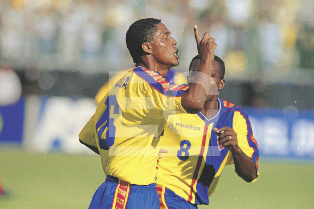 Imagen destacada de Cléber Chalá con la Selección de Ecuador.