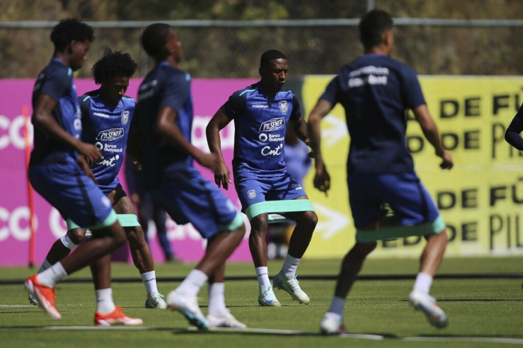 Imagen de la Selección de Ecuador en entrenamiento