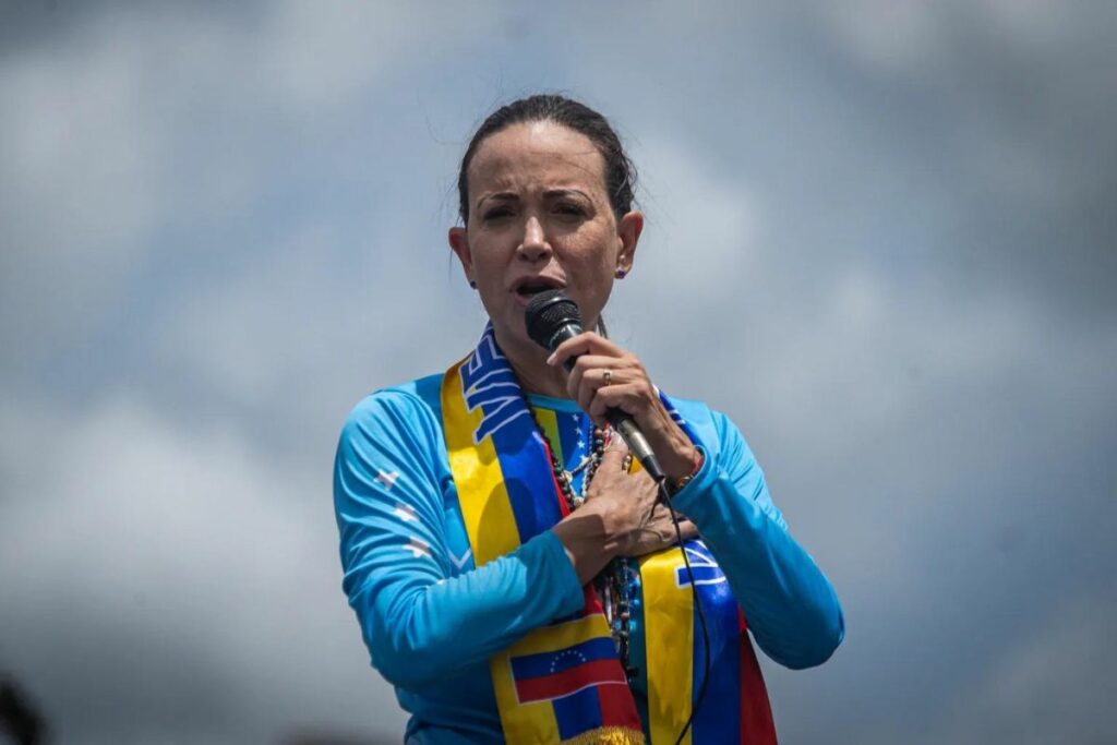 Imagen de María Corina Machado durante una protesta en Venezuela