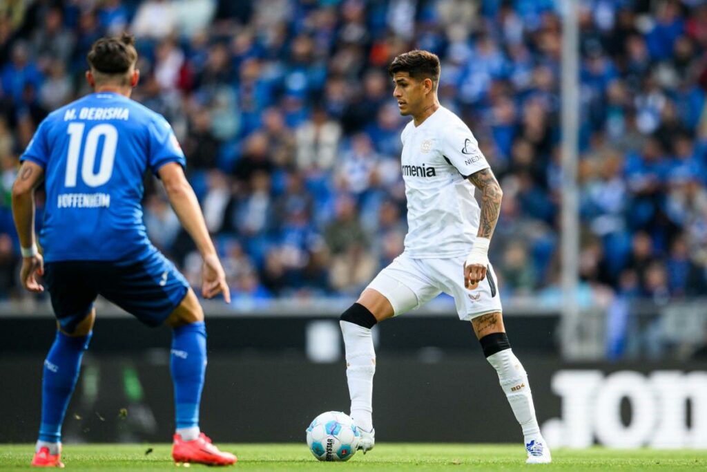 Jugador titular en Bayer Leverkusen ante el Hoffenheim