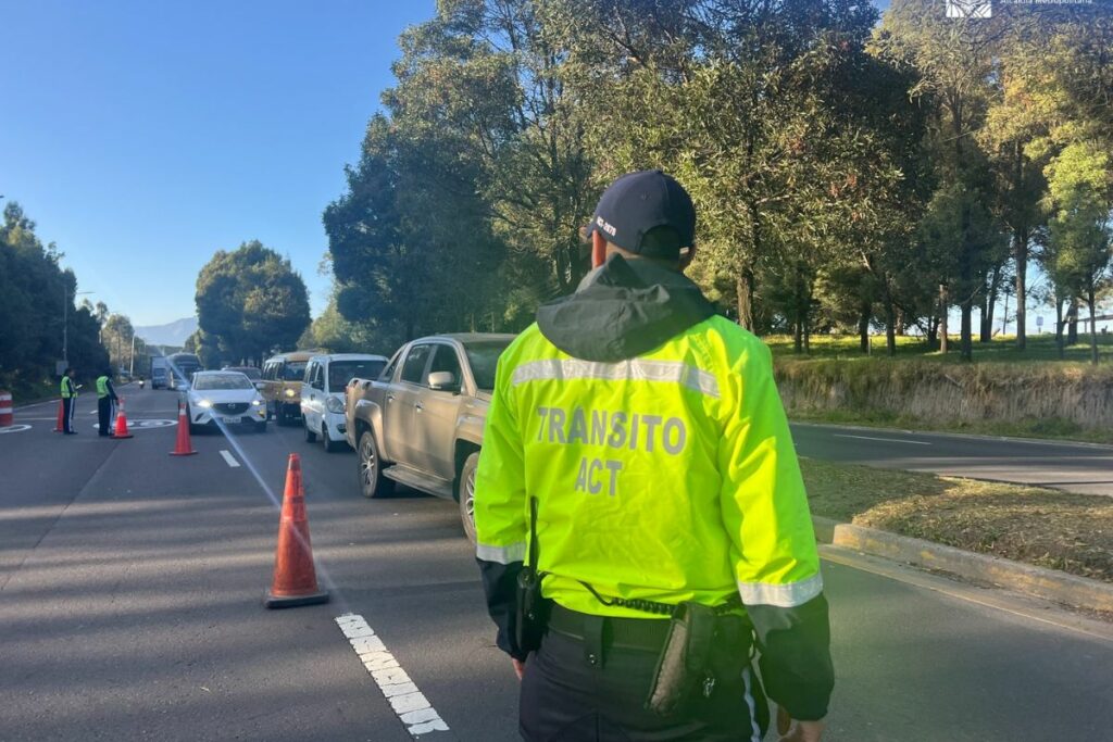 Tareas de control de velocidad en la ciudad.